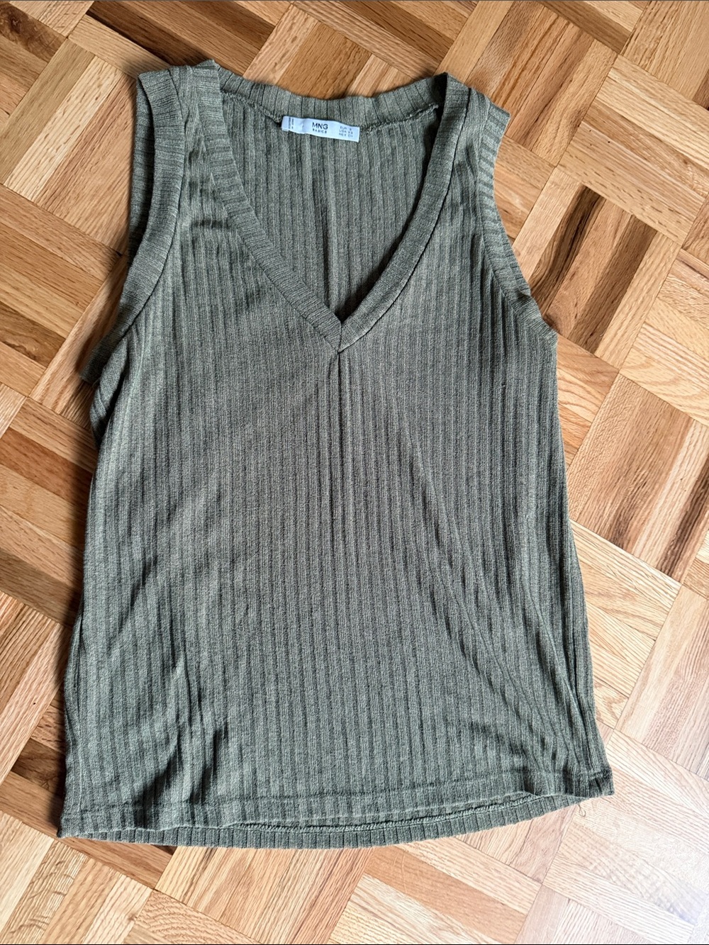 Mango Ribbed V-Neck Tank Top - Olive